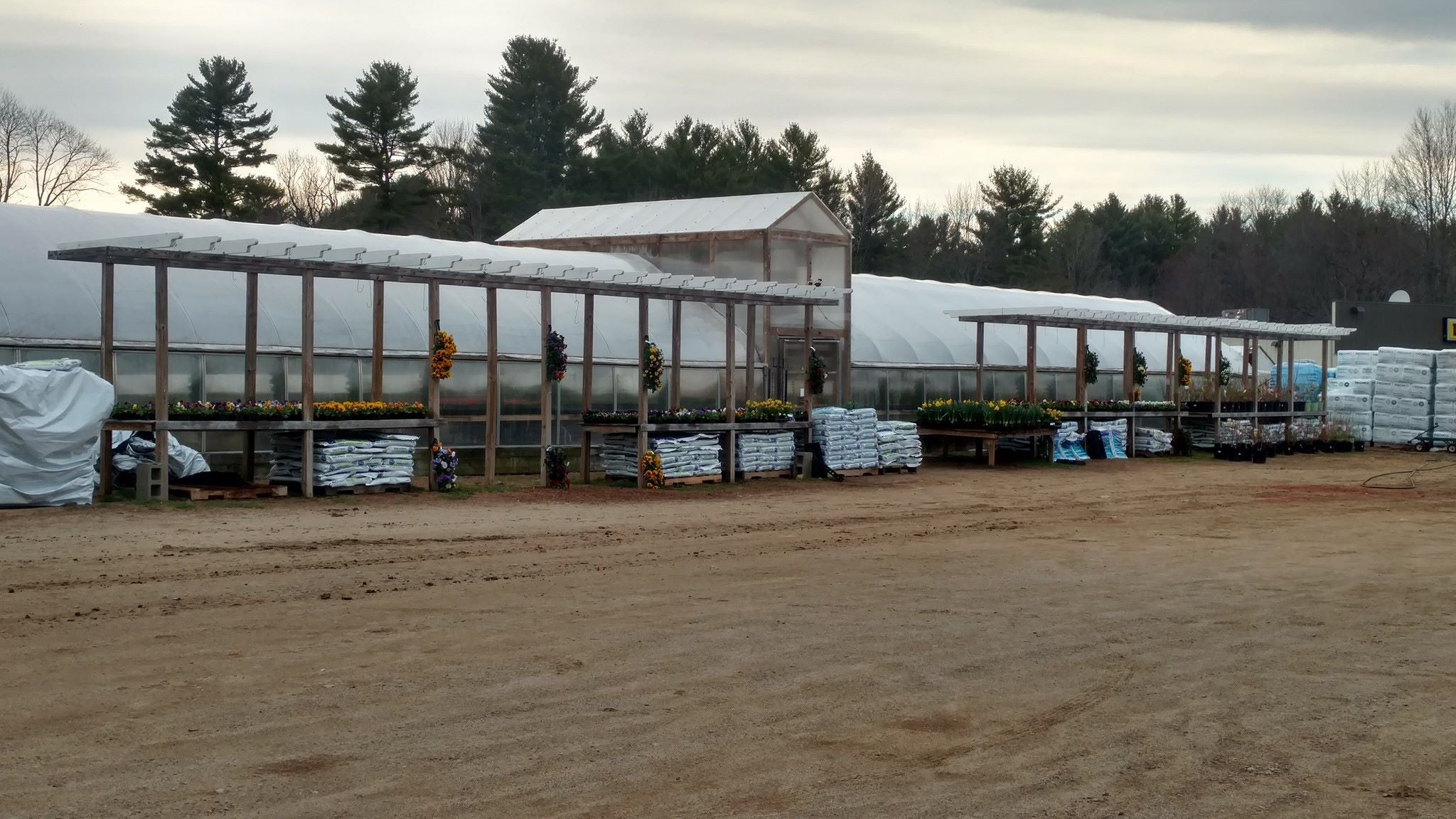 Home Farmfield Greenhouses 367 Carl Broggi Hwy Lebanon Maine